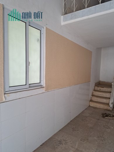 Gia đình cần bán nhà 2 tầng cũ DT 34m tại ngõ 196 Bạch Mai - Hai Bà Trưng