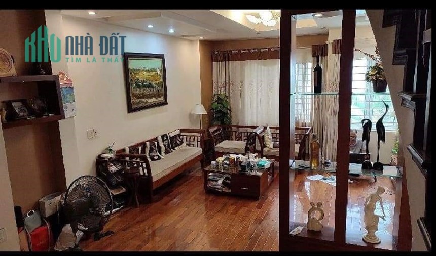 Vị Trí Vàng trong làng  Ngô Thì Nhậm – Hà Đông, liền kề đường 12m,
 4 tầng dân xây giá 8 tỷ