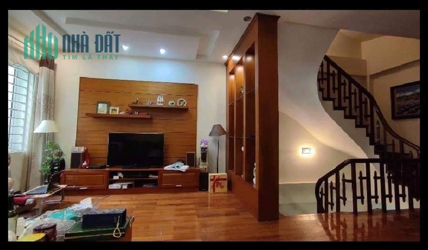 Vị Trí Vàng trong làng  Ngô Thì Nhậm – Hà Đông, liền kề đường 12m,
 4 tầng dân xây giá 8 tỷ