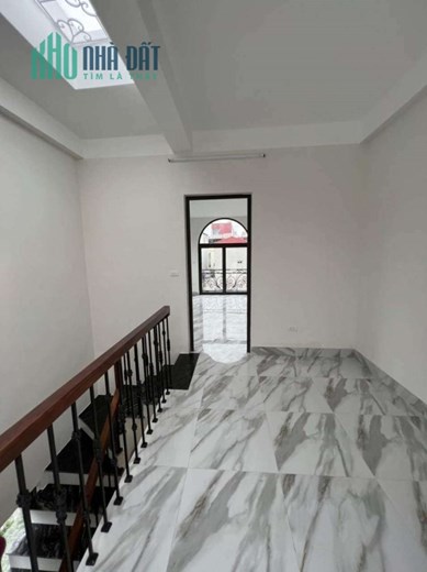 Nhà đẹp Sài Đồng, Long biên, xây mới, ô tô vào nhà, sát phố, 51m2x4t, mặt tiền: 4m, 4 tỷ 6