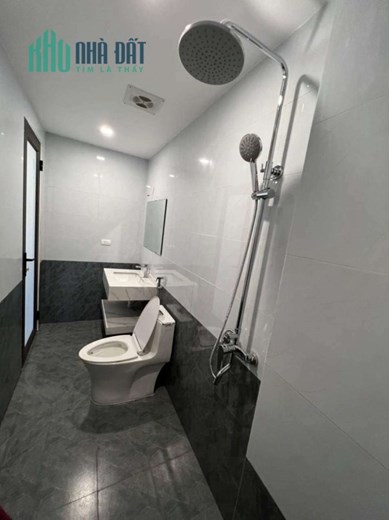 Nhà đẹp Sài Đồng, Long biên, xây mới, ô tô vào nhà, sát phố, 51m2x4t, mặt tiền: 4m, 4 tỷ 6