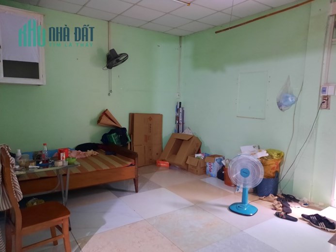 Bán nhà mặt tiền khu chợ vải, phường 11, Quận Tân Bình