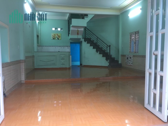 Chính chủ cho thuê Nhà nguyên căn 80m2 3 mặt tiền Hẻm 985, Q.Tân Bình
