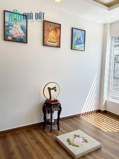 Nhà bán Nguyễn Thái Sơn, 5 tầng xe hơi đậu gần cửa chỉ 4,x tỷ thuong lượng chủ