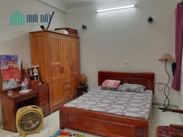 CẦN BÁN NHÀ PHỐ CỔ NGỌC LÂM-LONG BIÊN-GẦN PHỐ-NGÕ THÔNG-Ở NGAY-59M 6xTỶ