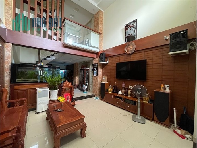 75m2 CHỈ 6,8 TỶ NHÀ ĐẸP CHỦ TẶNG TOÀN BỘ NỘI THẤT CAO CẤP GỖ QUÝ