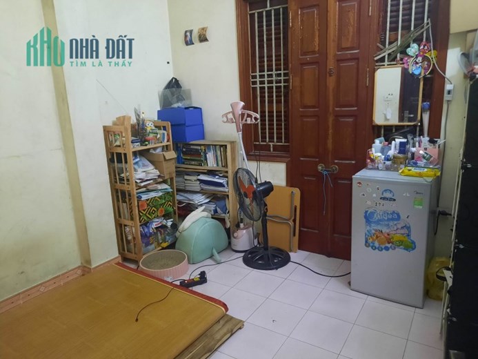 Cho thuê phòng tại nhà 72/108/553 Giải Phóng