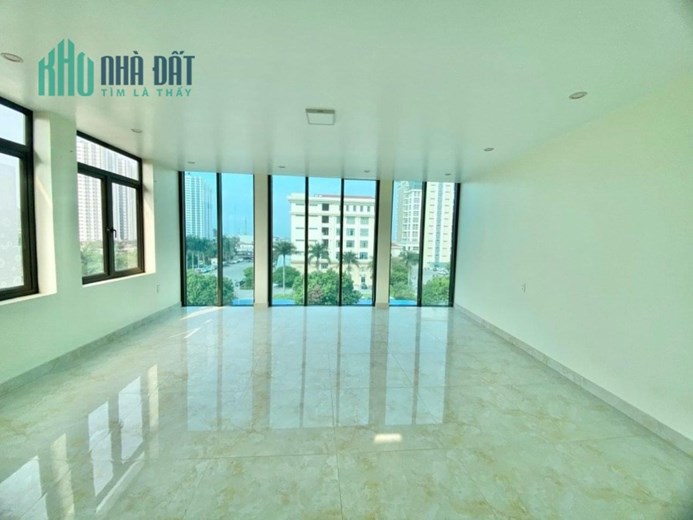CT Cho thuê tòa nhà Mặt Đường  6 Tầng có thang máy 25 tr Ngô Quyền