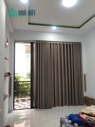 Bán nhà Diện tích 48 m2, hẻm xe tải nhỏ thông, ngay trường đại học Văn Lang