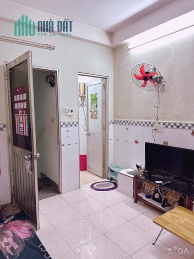 Nhà Quận 3, Trường Sa, HXH, Cách MT 1 căn nhà, 90m2, 5 tầng