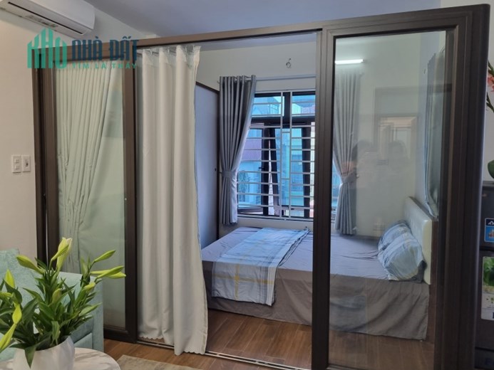 Cho Thuê CHDV khép kín Studio 35m2 đầy đủ nội thất giá chỉ 4,5tr tại Hà Cầu gần quận ủy HÀ ĐÔNG