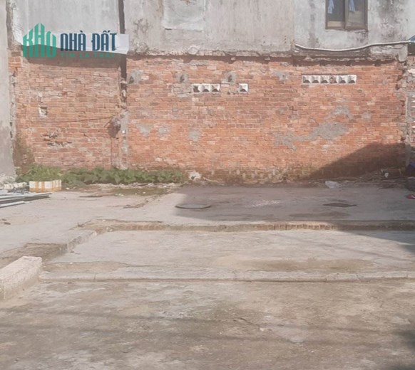 Đất mặt tiền, kẹp kiệt chỉ 1 tỷ X, Cẩm Lệ, Đà Nẵng