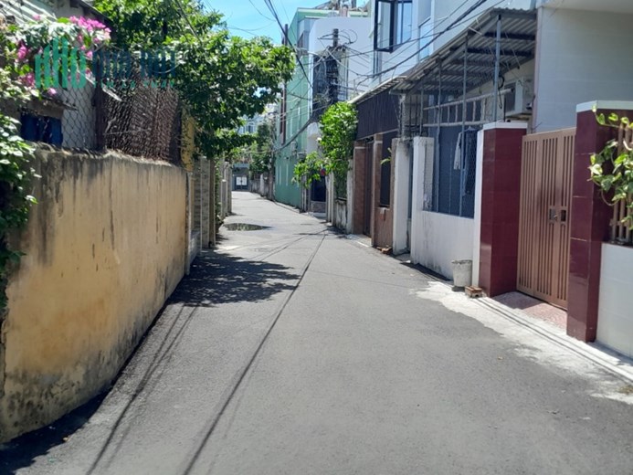 BÁN ĐẤT TẶNG NHÀ, ĐÀ NẴNG, NGŨ HÀNH SƠN , TRƯỜNG ĐẠI HỌC KINH TẾ, KIỆT 3M,  4,6 TỶ, 99 M2.