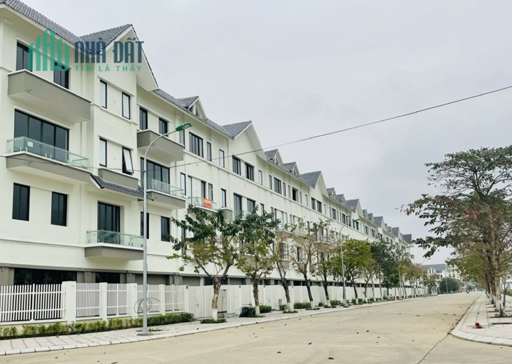Cần bán liền kề 60m2 khu B Geleximco 6.89