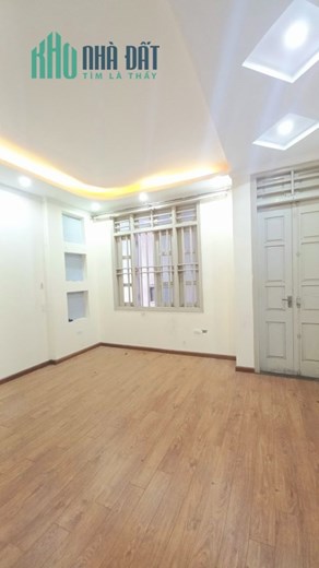 Bán nhà Đẹp Phố Khương Đình ÔTô đỗ cổng 54m2 5tầng MT 5m chỉ 5,95 tỷ.