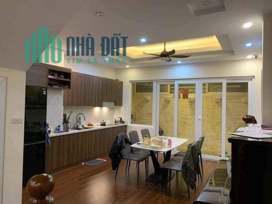 Bán nhà TT15 Văn Phú quận Hà Đông. Gara ô tô, ô tô tránh, ở sướng