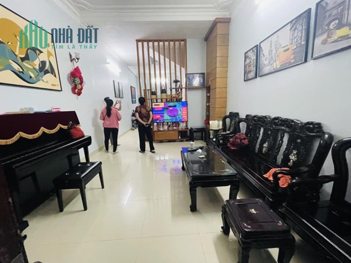 Chính chủ bán nhà Hào Nam 36m2 giá 3,95 tỷ gần Nhạc viện giá rẻ
