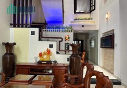 Cho thuê nhà nguyên căn 4 tầng đường ĐẶNG TỬ KÍNH - Hải Châu - Đà Nẵng.