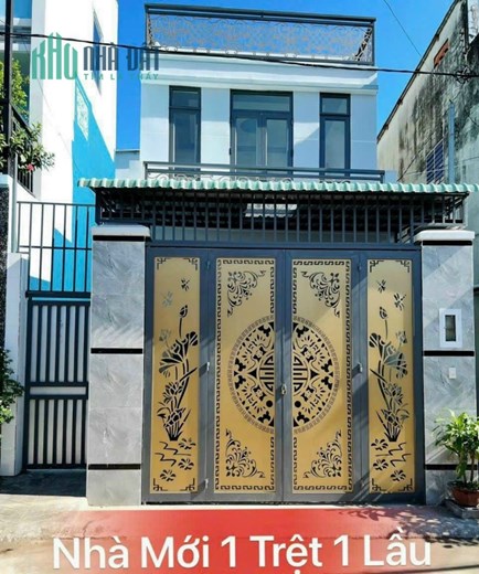 Cần bán Nhà mặt tiền đường 104, P. Tăng Nhơn Phú A, Diện tích 148m², Giá 10.2 Tỷ