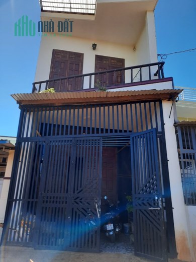 CHÍNH CHỦ Cần Bán Nhanh Căn Nhà Đẹp Vị Trí Đắc Địa Tại Tỉnh Gia Lai