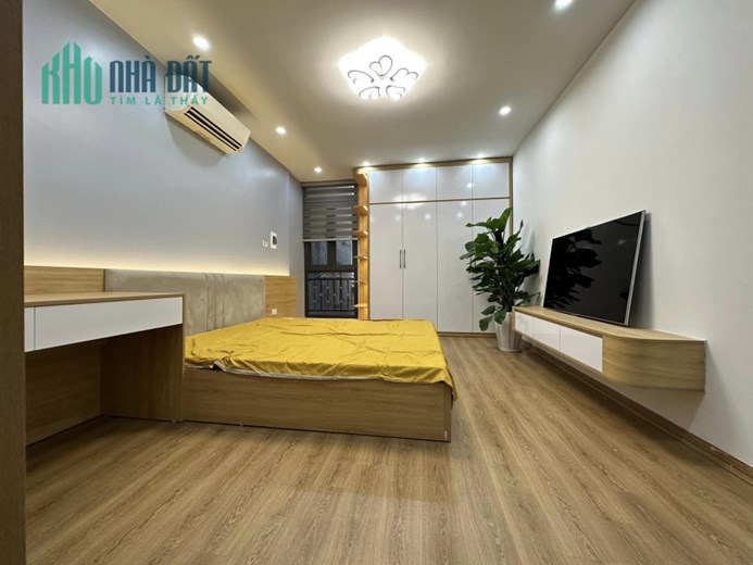 BÁN GẤP KIM NGƯU, NGÕ THÔNG SÁT PHỐ, NHÀ ĐẸP Ở NGAY 61,6 M x 4T, NHỈNH 4 TỶ 0901753139