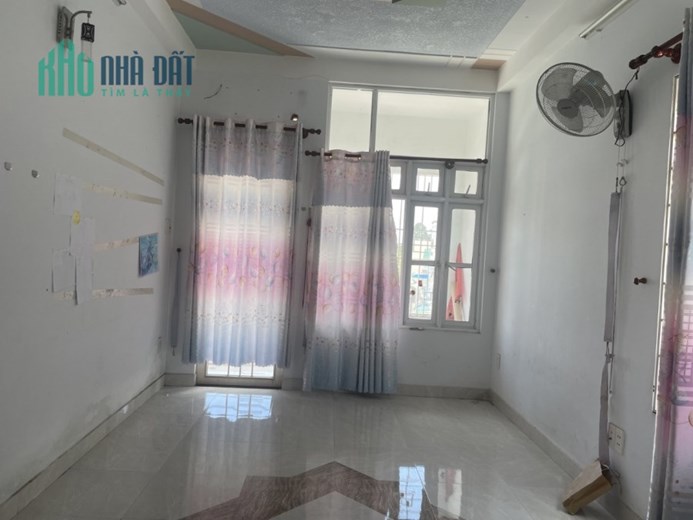 Nhà bán 5 tầng BTCT HXH Hòa Bình Quận 11 3PN DTSD 80m2 chỉ nhỉnh 5 tỷ