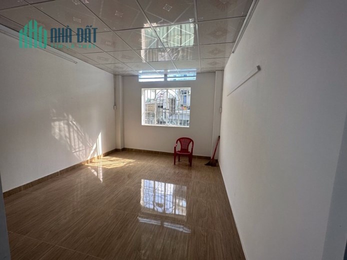 Cho thuê nhà làm vp Mt Nguyễn cửu Vân 20tr