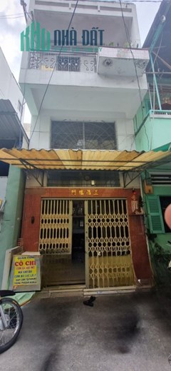 Bán nhà 3 tầng BTCT HXH Lãnh Bình Thăng Quận 11 30m2 chỉ 4 tỷ 99 giá rẻ.