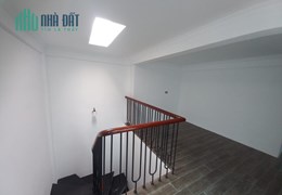 Hàng Hiếm -Rẻ -Bán nhà 2.5 tầng Diện tích 41m giá 3.65 tỷ Chủ trẻ ở có lộc.