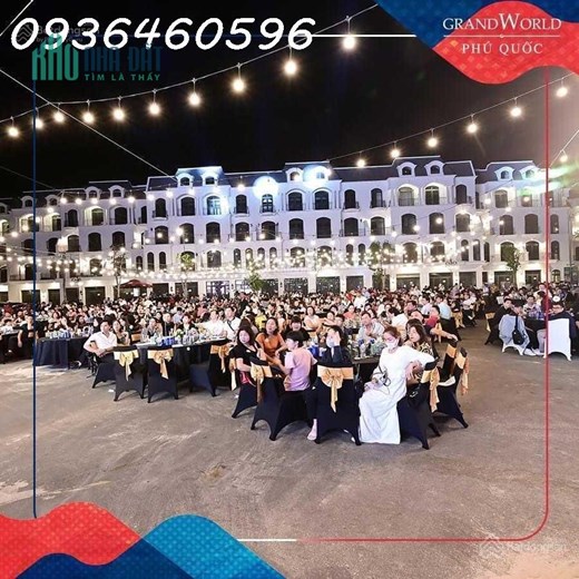 Bán cắt lỗ căn shophouse đẹp view Bikini Show sang tại Vin Grand World Phú Quốc