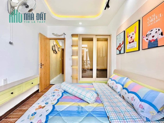 Gíâc mơ có thật, Nhà Văn Phú Hà Đông, ô tô đỗ, 35m chỉ giá 3.78 tỷ
