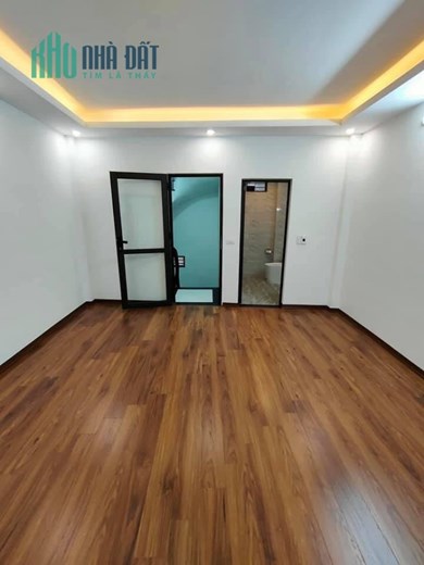 Bán nhà Cát Linh 37m2 đẹp 5 tầng chỉ 3,5 tỷ ở luôn