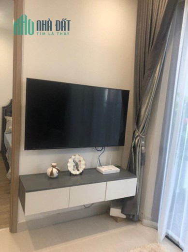 Bán gấp Vinhomes Ocean Park, 64m2, 2PN+1, ban công Tây Nam, giá 2tỷ1 cả đồ, bao phí