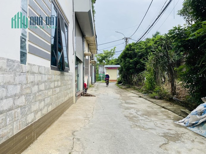 Bán 2 nhà 3 tầng Nghĩa Lại, Uy Nỗ, Đông Anh – Ô tô đỗ cửa - Hơn 1 tỷ 1 nhà