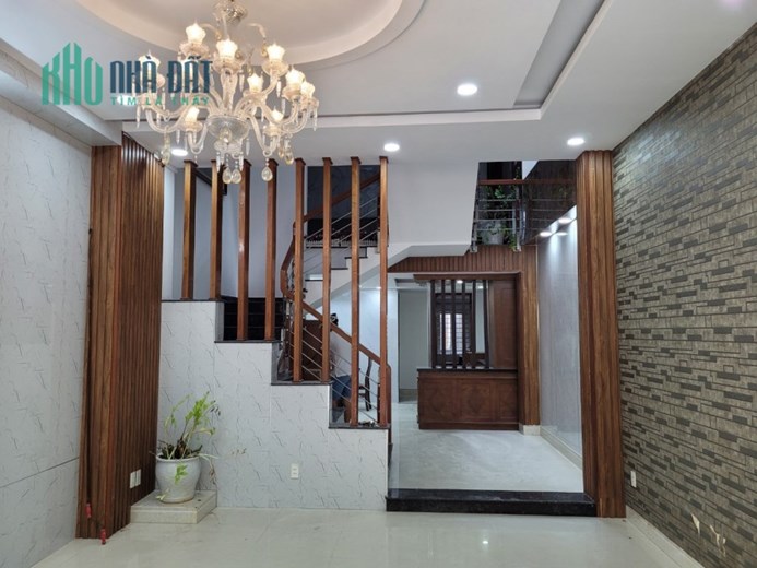 Cần bán nhà gần Khu Phố Hàn Quốc Quận Sơn Trà Đà Nẵng 80m2 4 tầng Chỉ 8,2 tỷ