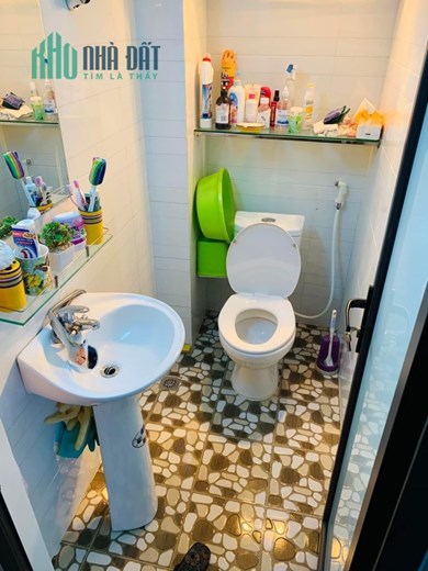 BÁN NHÀ RIÊNG LÔ GÓC Ô TÔ ĐỖ CỬA SỔ VUÔNG LĨNH NAM GIÁ CHỈ NHỈNH 2 TỶ