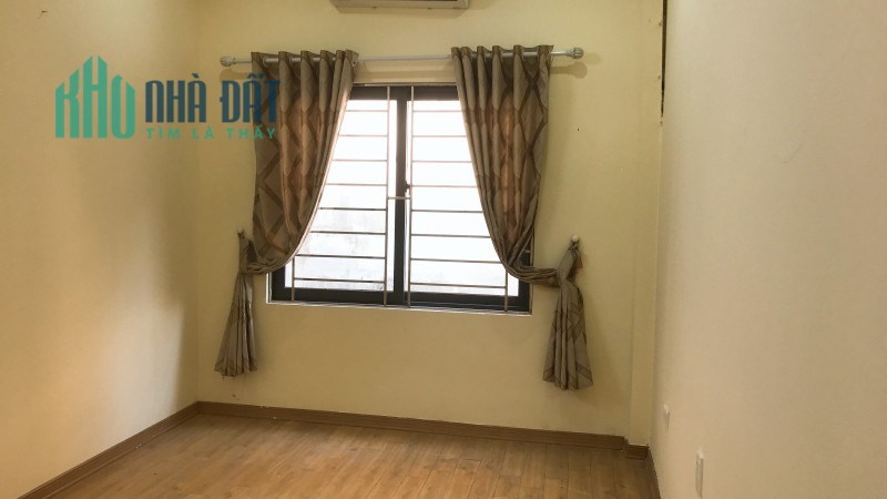 BÁN NHÀ LÊ LỢI HÀ ĐÔNG, 33m2 , MẶT TIỀN KHỦNG 4.3m, Gía chỉ 2,x tỉ QUÁ NGON