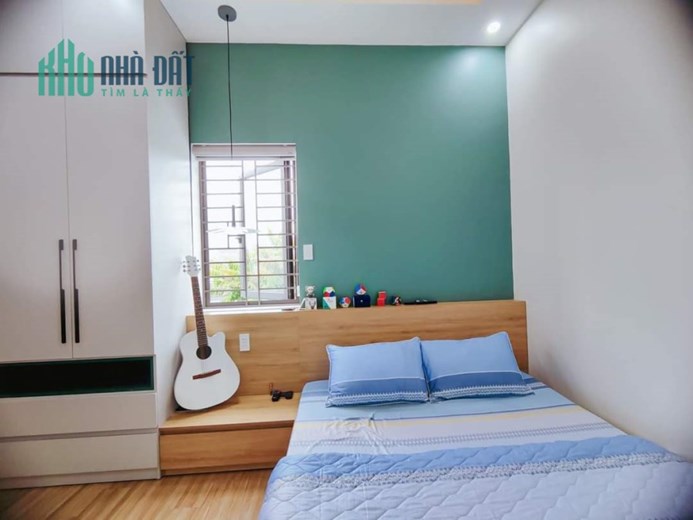 Cần bán gấp nhà gần VINCOM 4 tầng giá chỉ 8,2 tỷ Quận Sơn Trà Đà Nẵng
