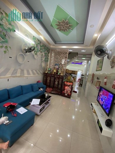Hơn 80m2 4 tầng BTCT hXH 6m sát Tỉnh Lộ 10 Bình Tân 5 tỷ hơn