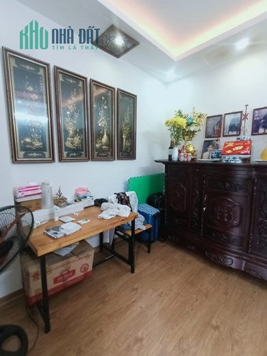 Bán căn nhà 85m2 phố Âu Cơ, Tây Hồ Dòng tiền 12 ngủ 10m Ngõ Ô tô tránh 7.3 Tỷ