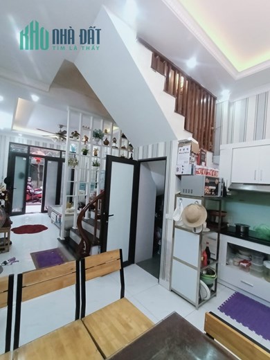 Bán ngôi nhà 89m2 phố Âu Cơ, Tây Hồ Dân xây 12 phòng 10m Ngõ Ô tô tránh 7.4 Tỷ