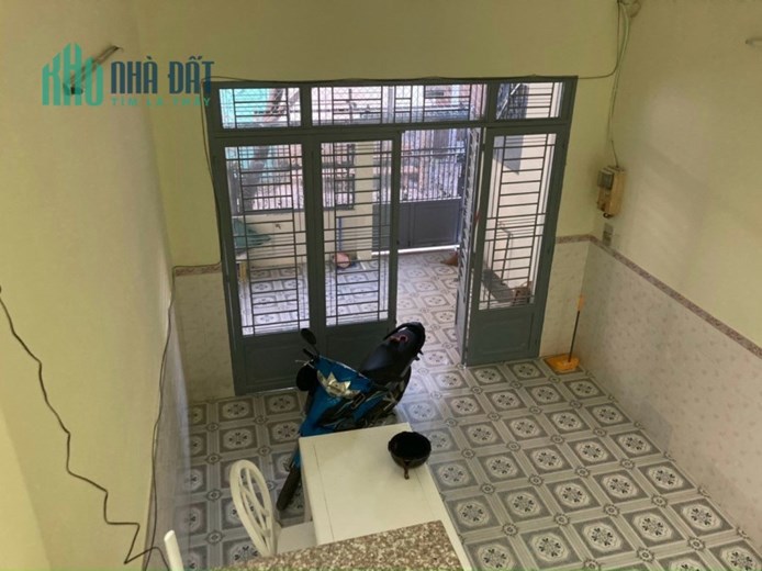 Chính chủ cho thuê nhà nguyên căn hẻm xe hơi - 1041 Trần Xuân Soạn Q7. Lh:0945857249
