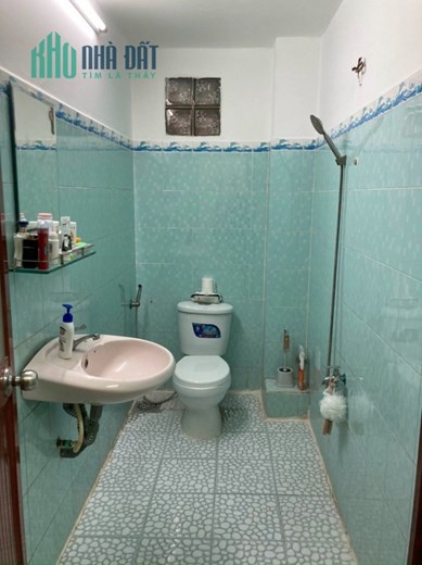 Chính chủ cho thuê nhà nguyên căn hẻm xe hơi - 1041 Trần Xuân Soạn Q7. Lh:0945857249