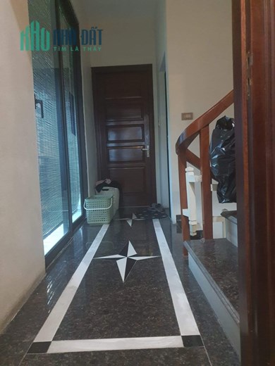 Bán ngôi nhà 55m2 phố Âu Cơ, Tây Hồ Gara Ô tô Vỉa hè Kinh doanh đỉnh 6.5 Tỷ