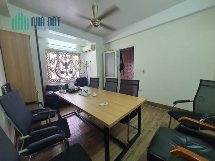 Bán ngôi nhà 54m2 phố Âu Cơ, Tây Hồ Gara Ô tô tránh Vỉa hè rộng Kinh doanh đỉnh 6.5 Tỷ