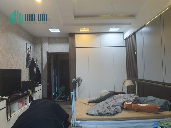 Bán ngôi nhà 56m2 phố Âu Cơ, Tây Hồ Gara Ô tô 7 ngủ Kinh doanh đa dạng 6.5 Tỷ