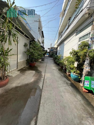 Bán Nhà 2 Tầng, 48m2, HXH Thông, Bình Hưng Hoà B, Bình Tân Chỉ 3.X Tỷ