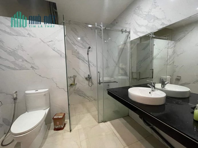 CT Cho thuê căn hộ khép kín 30 đên 50M  full nội thất Văn cao giá 12 tr bao phí ib