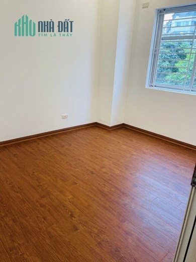 Chú nhờ bán hộ căn  Chung cư N04 Trần Quý Kiên- Dịch Vọng 65 m2  tổng 2 ngủ giá  2.65 tỷ