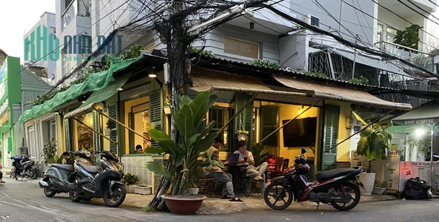 Cần sang nhượng “Tiệm Cà Phê Năm Ấy